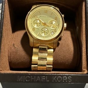 MICHAEL KORS GOLD CHRONOGRAPH WATCH